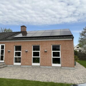 Solceller i boligforeninger: Særlige regler og gode råd