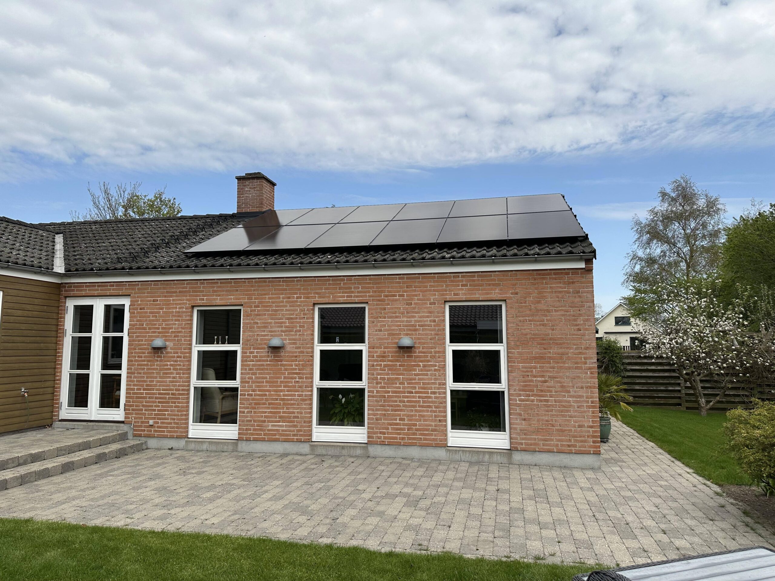 Solceller i boligforeninger: Særlige regler og gode råd